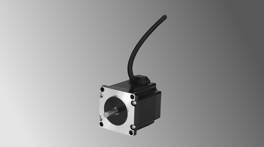 Individual NEMA23 stepper motor with a short length of cable.